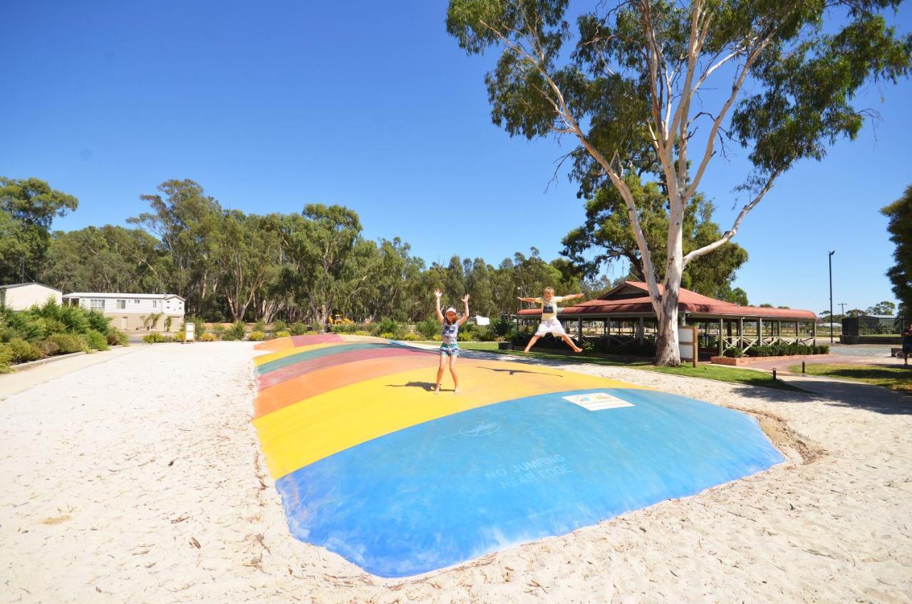 Tasman Holiday Parks - Merool On The Murray Echuca Exterior foto